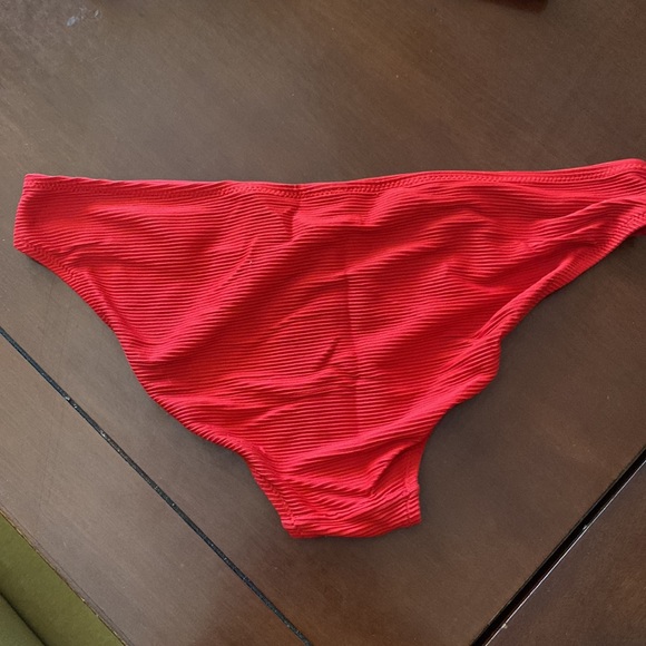 Ribbed Bikini Set - Picture 5 of 6